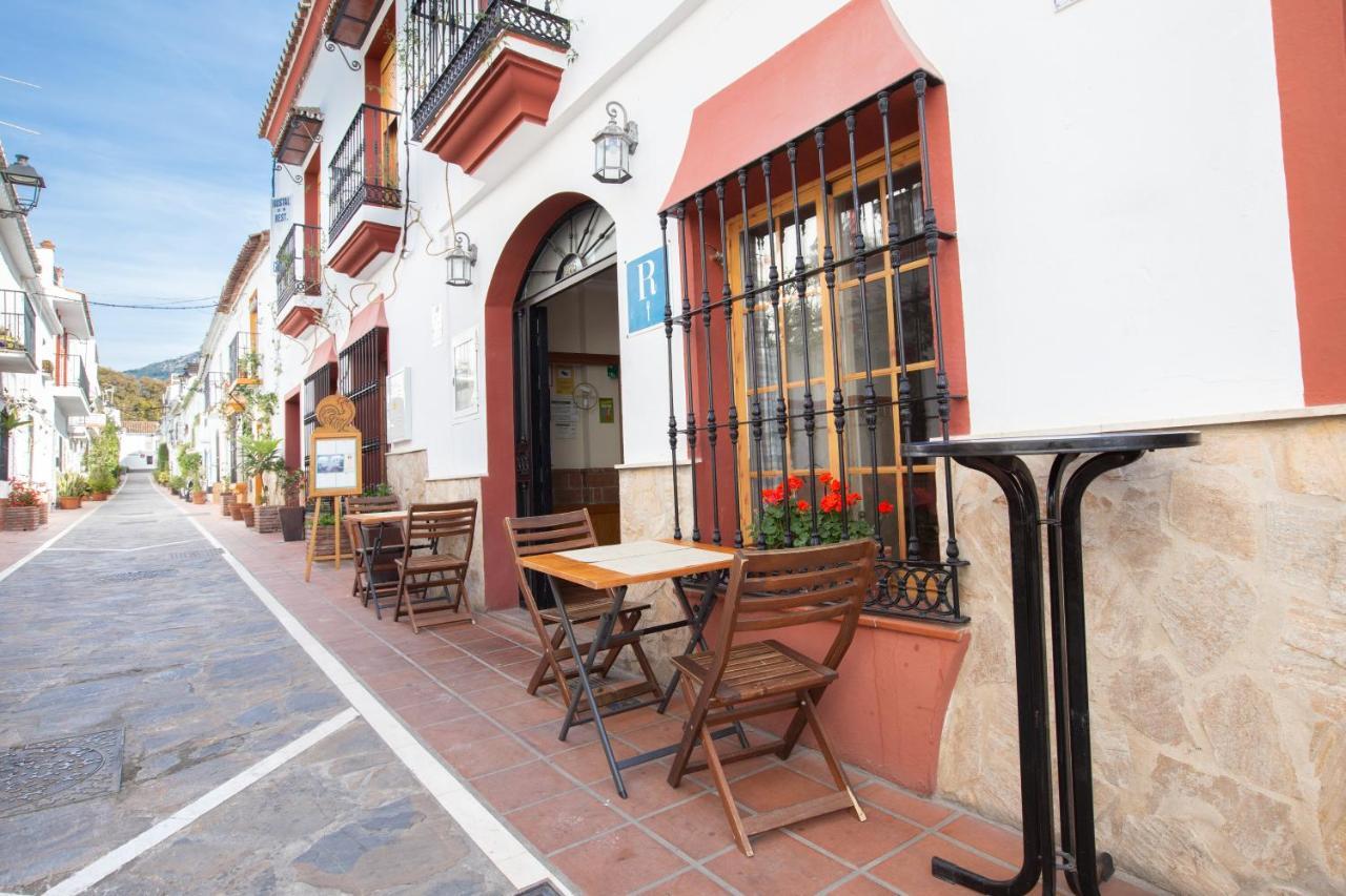 Hostal El Gallo Marbella Exterior foto